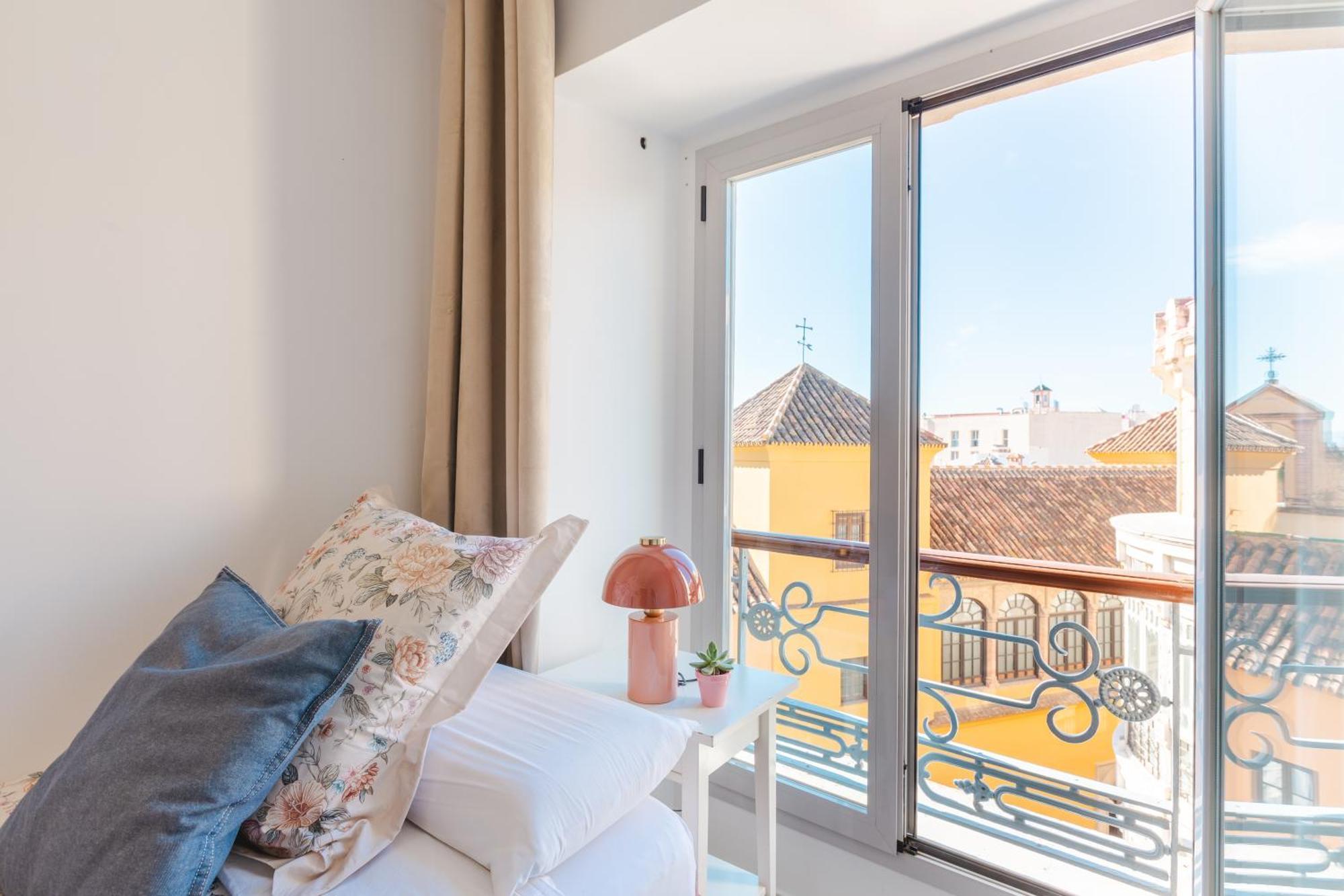 Balcon De La Catedral Apartment Malaga Exterior photo